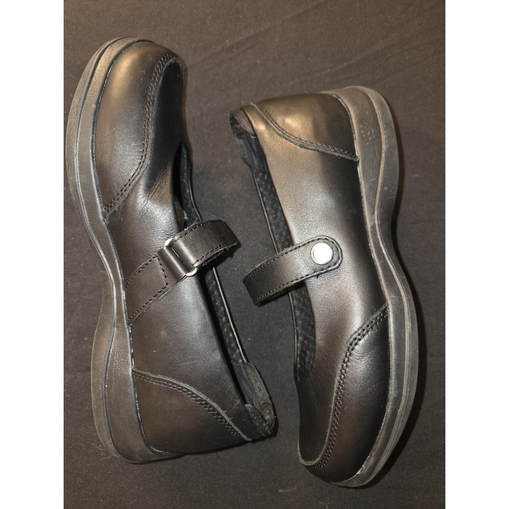 Crocs Alice Mary Jane Non-Slip Work Shoes Slip-On Clogs Womens 7 Black 11050